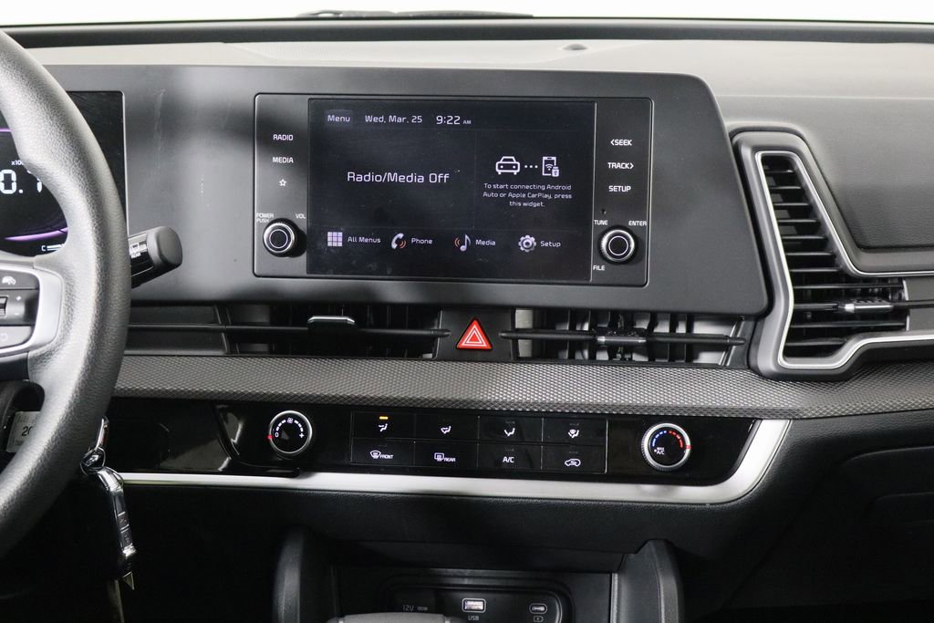 Used 2025 Kia Sportage LX FWD image 25