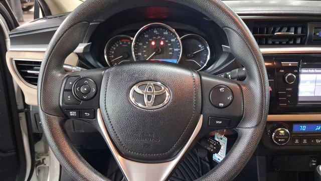 Used 2016 Toyota Corolla LE image 13