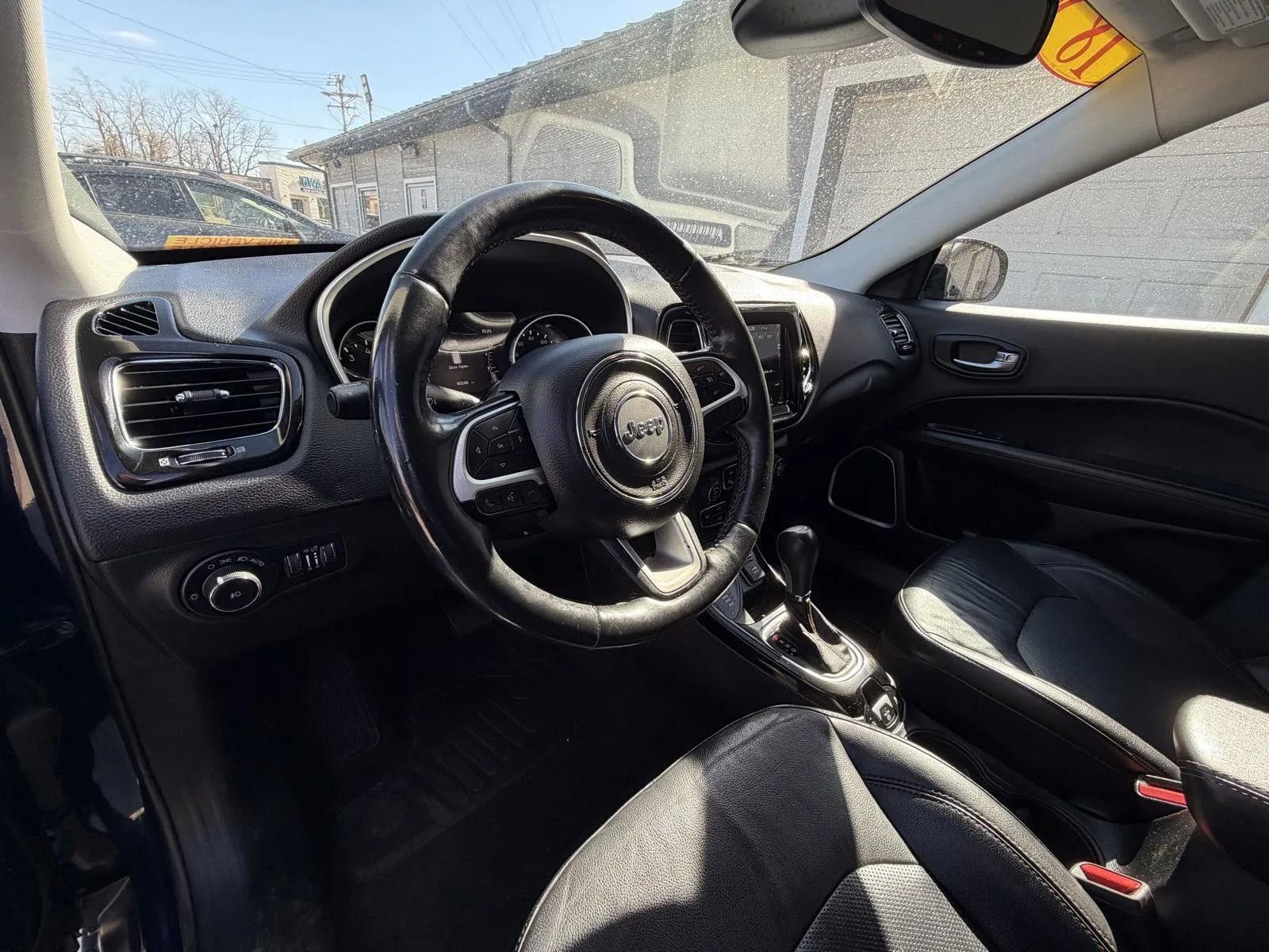Used 2018 Jeep Compass Limited w/ Navigation Group image 10