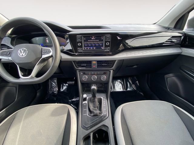 Used 2022 Volkswagen Taos S image 11