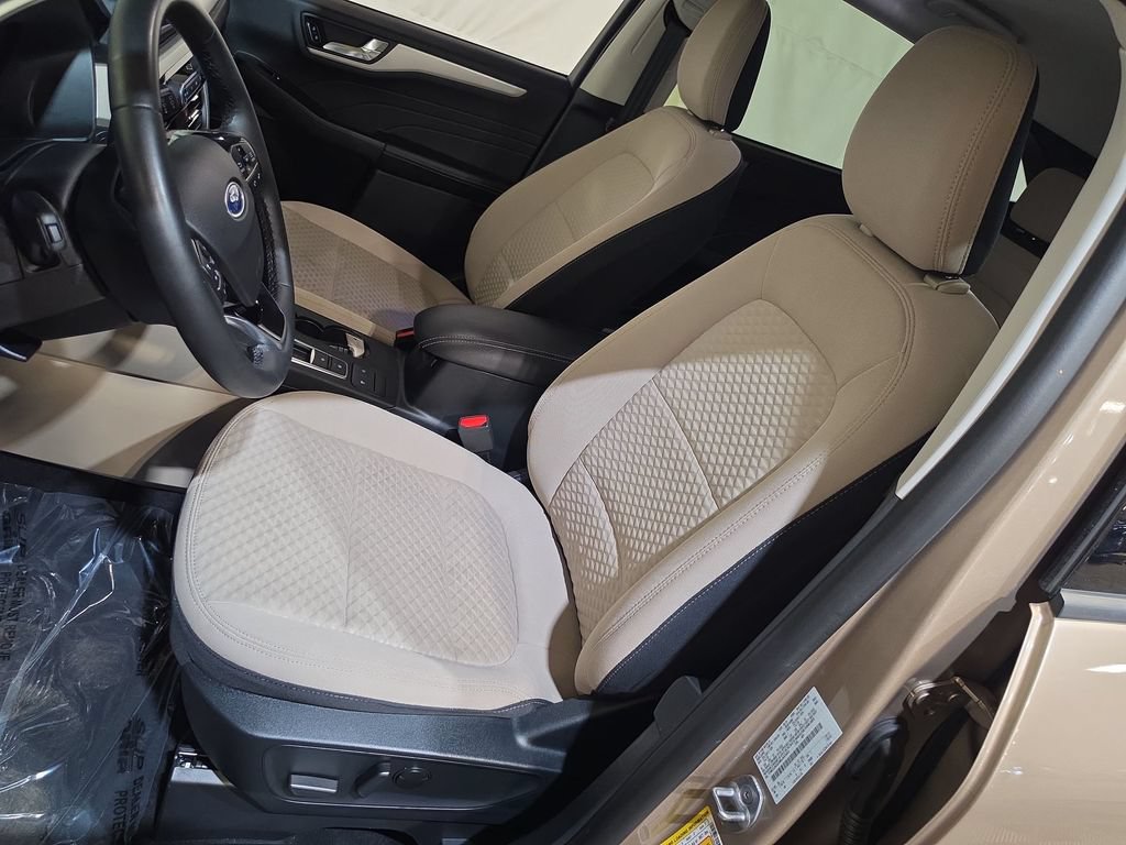 Used 2021 Ford Escape SE w/ Convenience Package AWD/4WD image 13