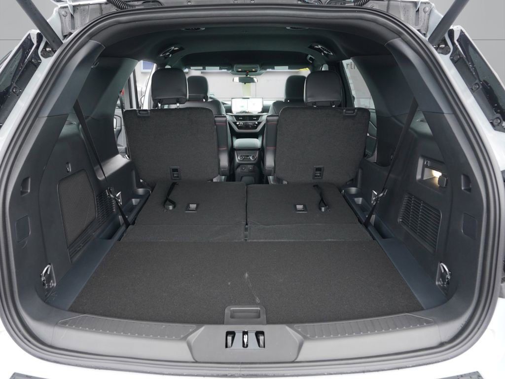 New 2026 Ford Explorer ST-Line image 19