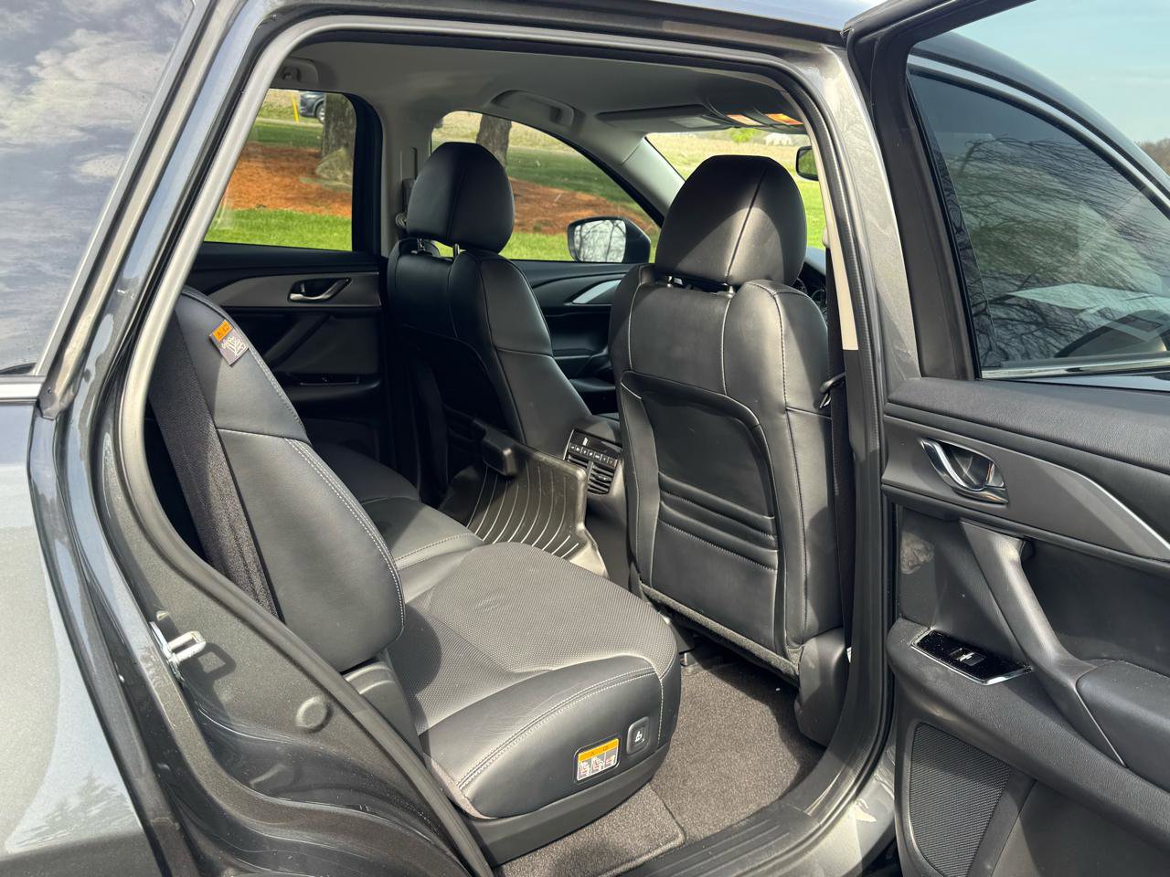 Used 2022 MAZDA CX-9 Touring image 13