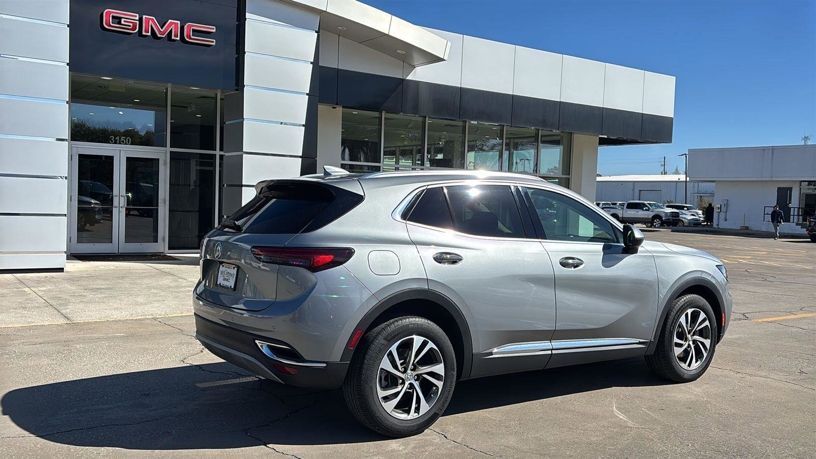 Certified 2023 Buick Envision Essence FWD image 7