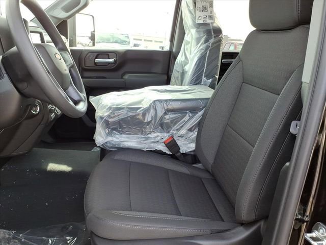 New 2026 Chevrolet Silverado 2500 Custom w/ Custom Value Package AWD/4WD image 6