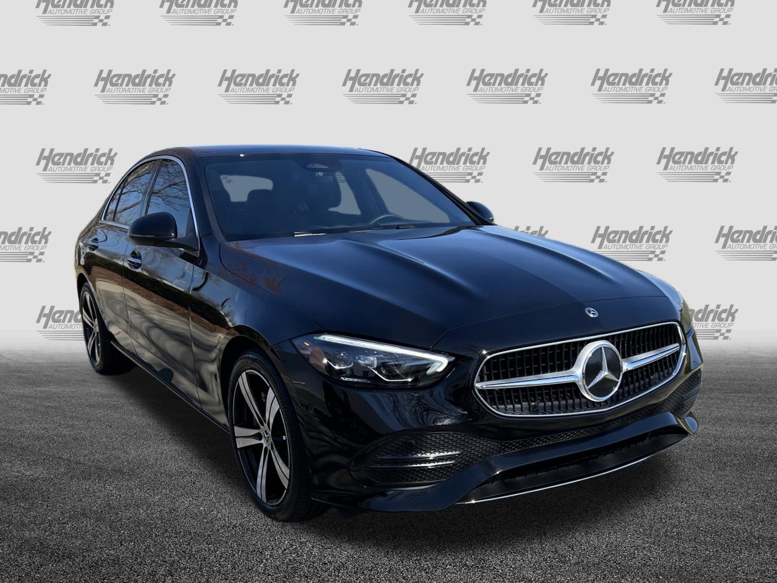 Used 2025 Mercedes-Benz C 300 Sedan image 2