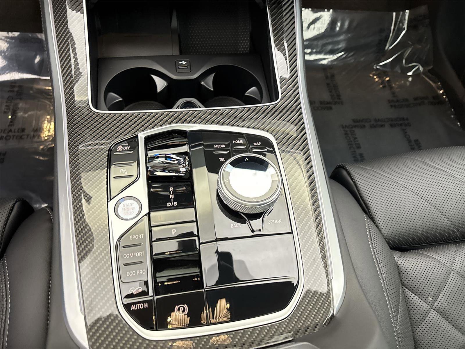 New 2026 BMW X5 M60i image 23