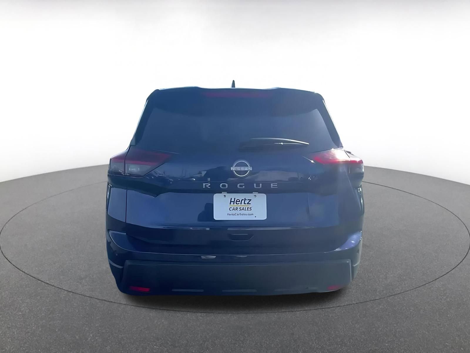 Used 2025 Nissan Rogue SV image 12
