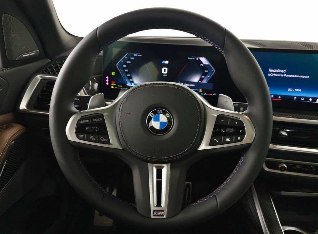 New 2026 BMW X7 M60i image 16