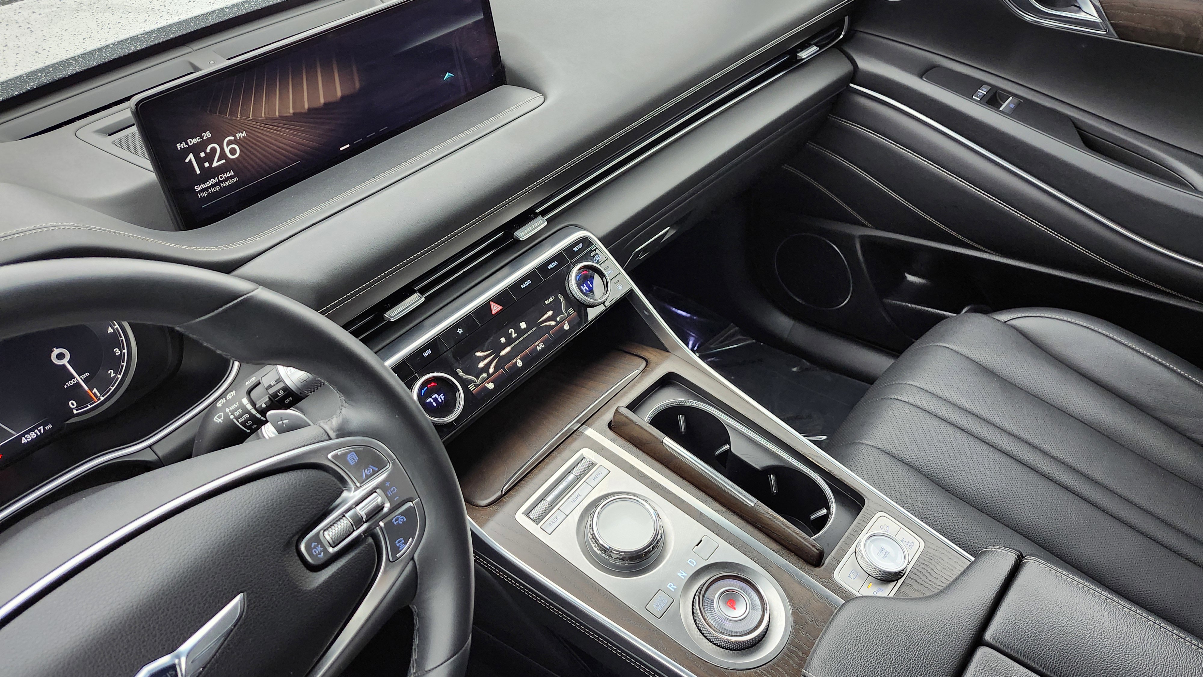 Used 2024 Genesis GV80 2.5T image 34