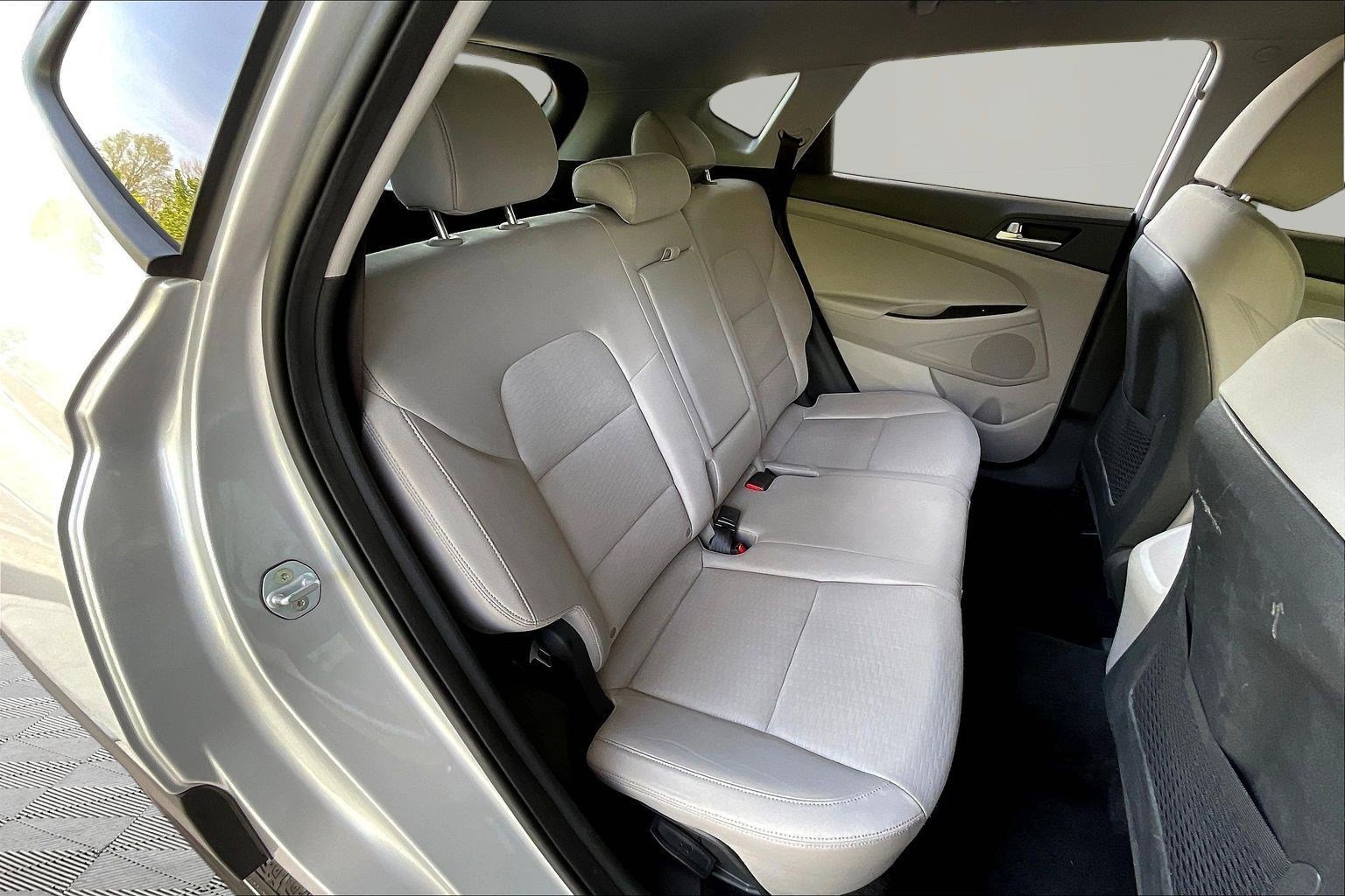 Used 2019 Hyundai Tucson SE FWD image 23