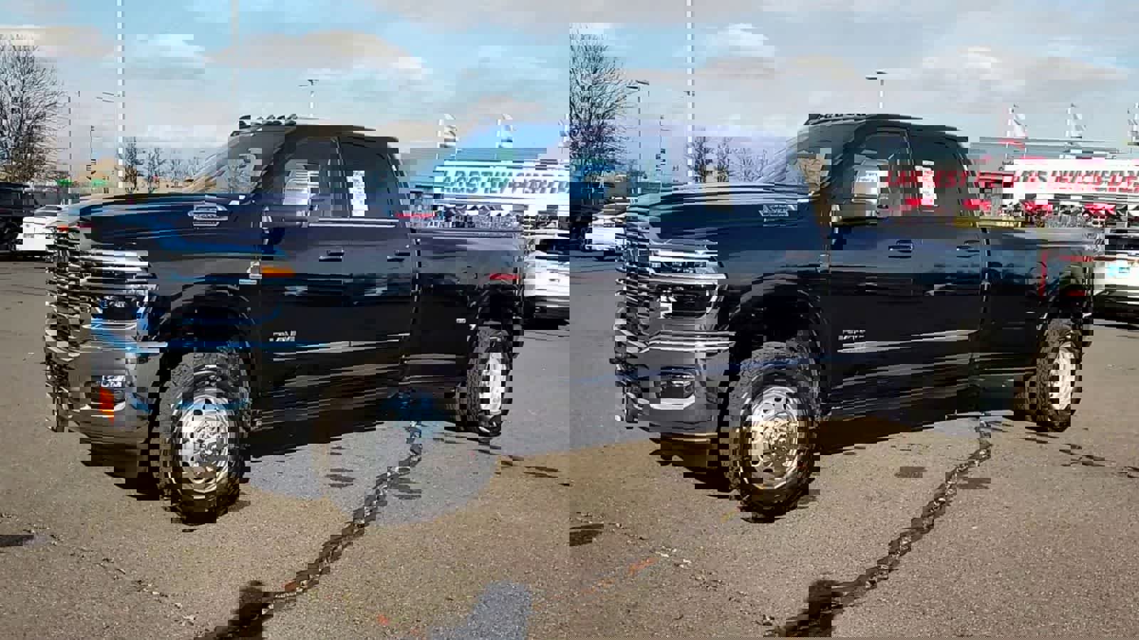 New 2026 RAM 3500 Limited image 4