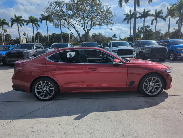Used 2022 Genesis G70 2.0T image 4