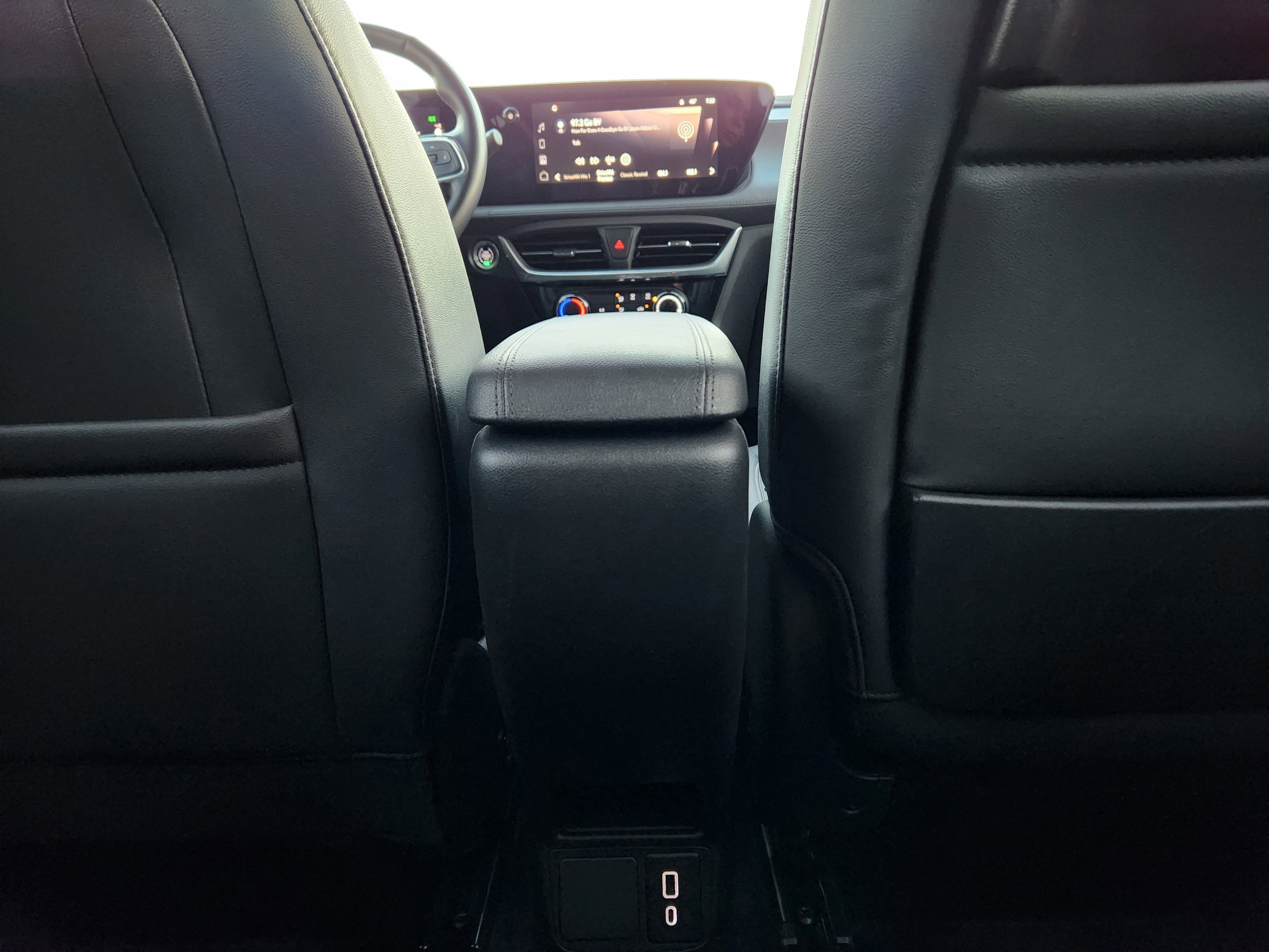 Used 2024 Buick Encore GX Sport Touring w/ Comfort Package FWD image 13