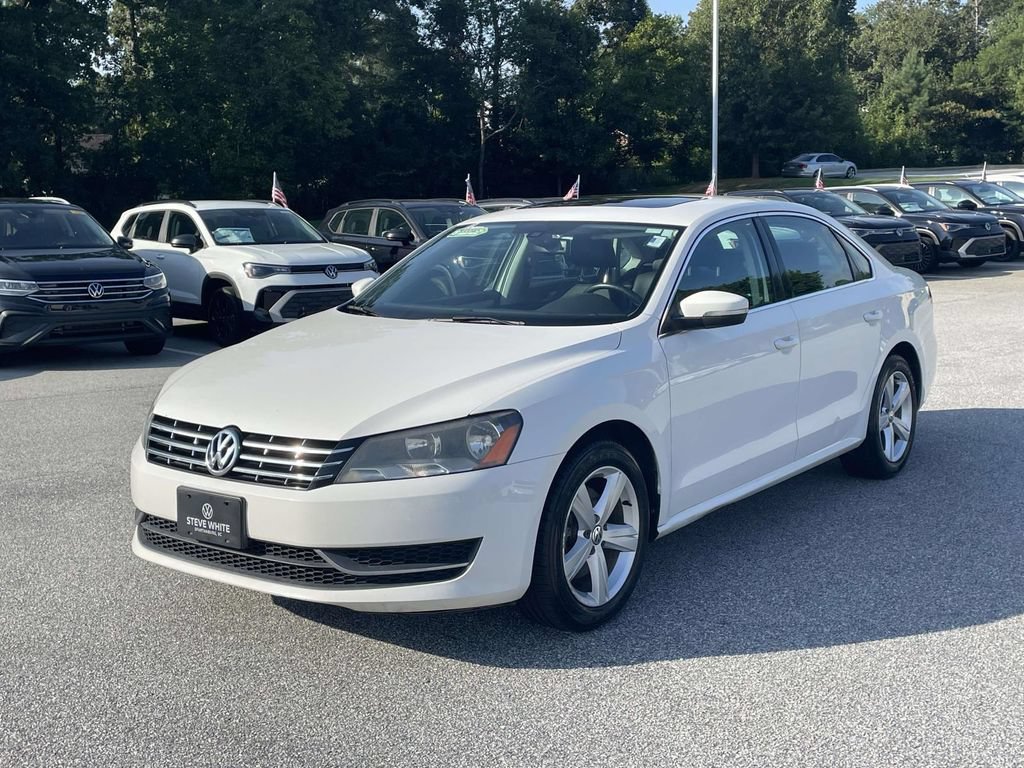 Used 2013 Volkswagen Passat TDI SE FWD image 3