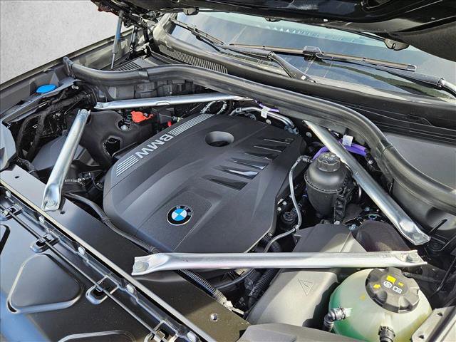 New 2026 BMW X7 xDrive40i w/ M Sport Package image 16