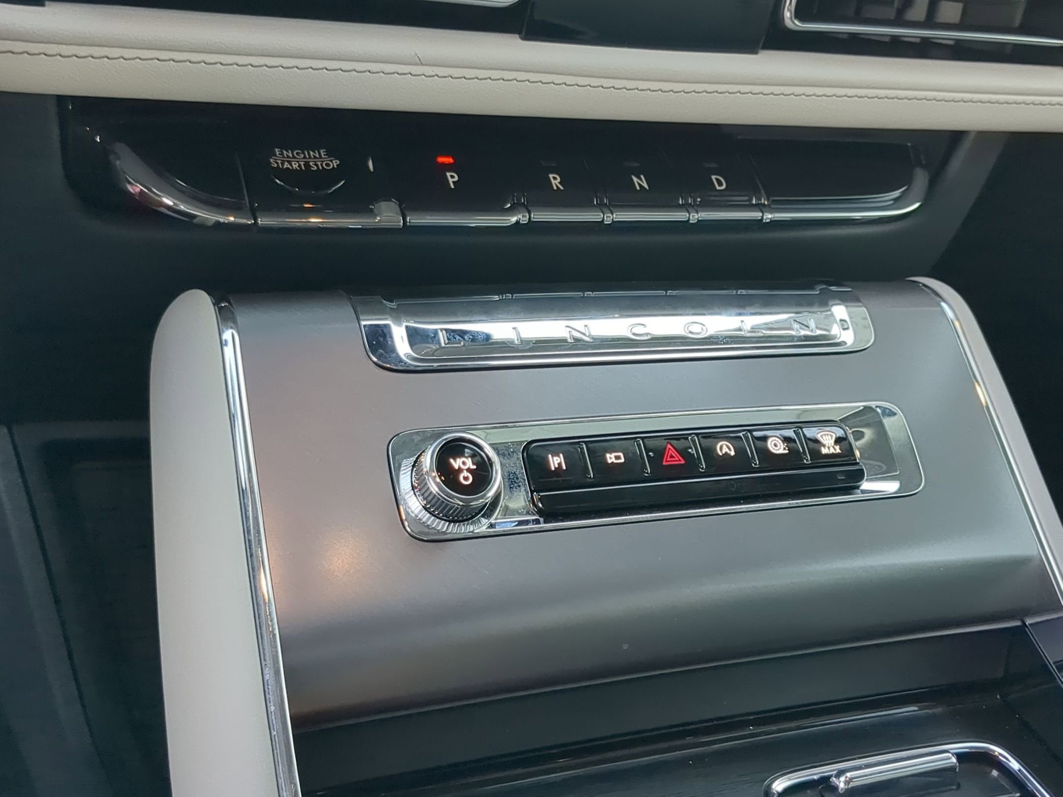 New 2026 Lincoln Aviator 2WD image 19