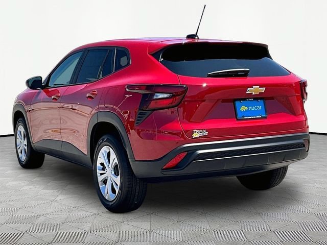 New 2026 Chevrolet Trax LS FWD image 4