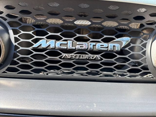 Used 2023 McLaren Artura RWD image 22