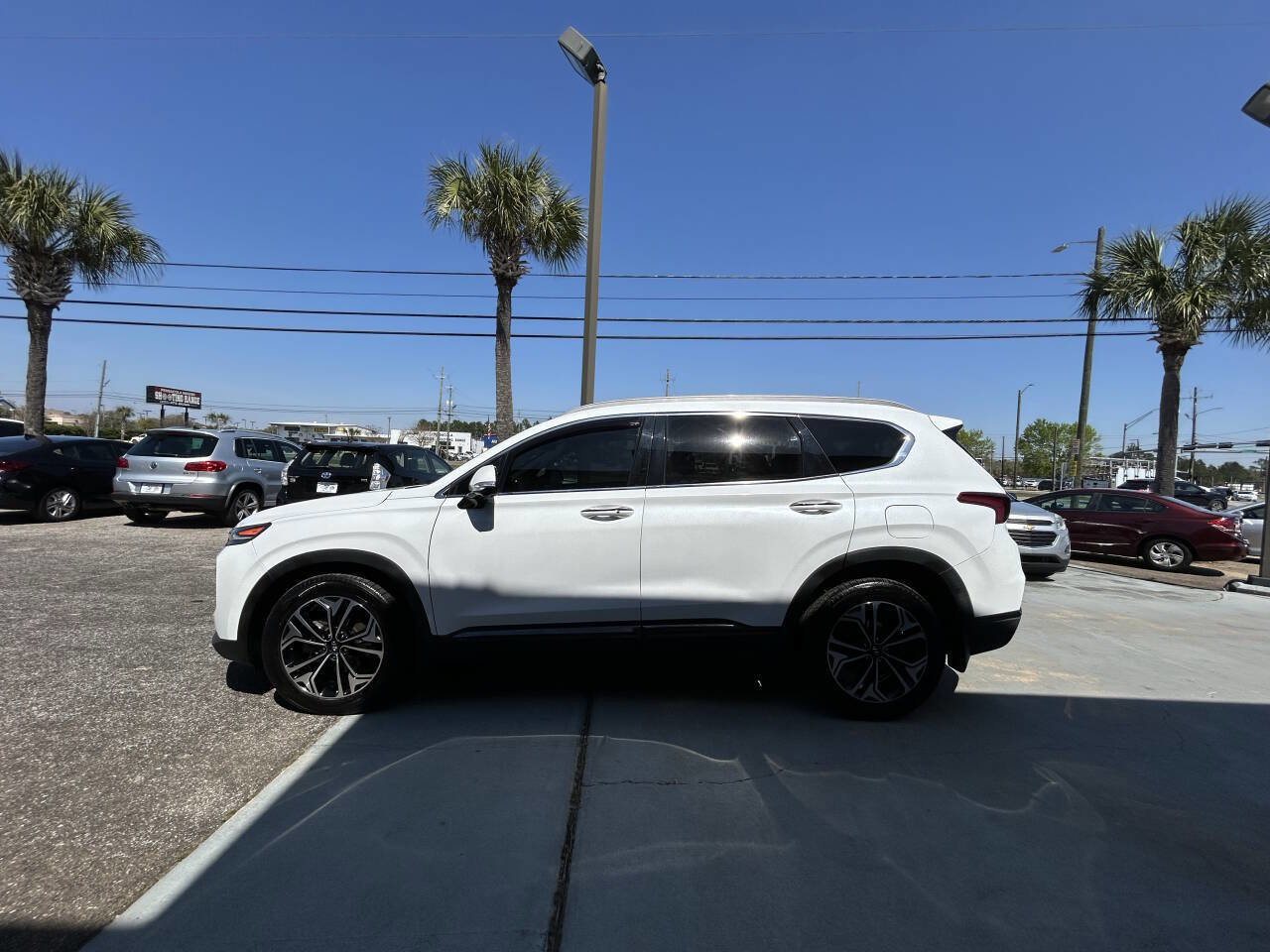 Used 2020 Hyundai Santa Fe Limited image 4