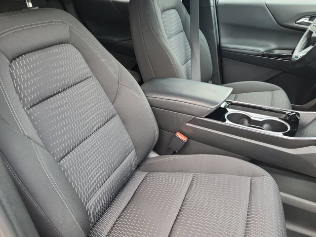 Certified 2025 Chevrolet Equinox LT w/ Safety and Technology Package FWD image 13