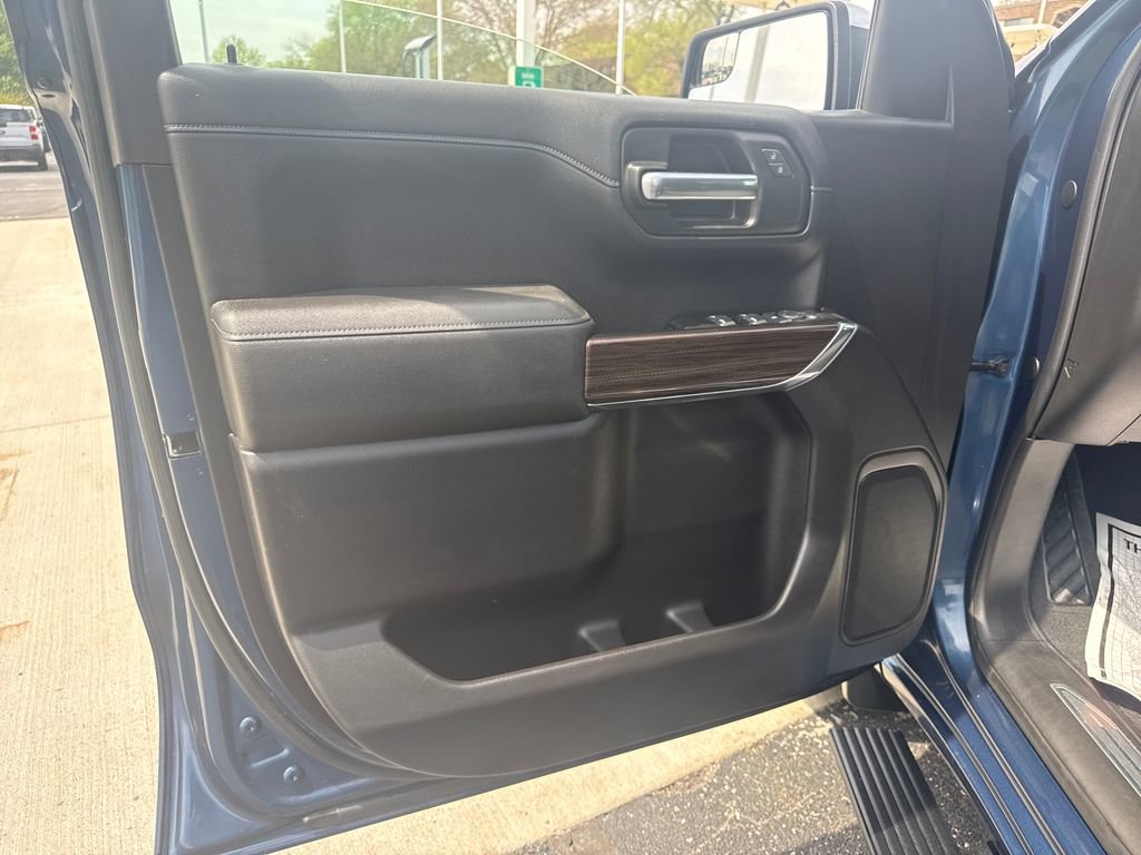 Used 2019 Chevrolet Silverado 1500 LT w/ All-Star Edition AWD/4WD image 21