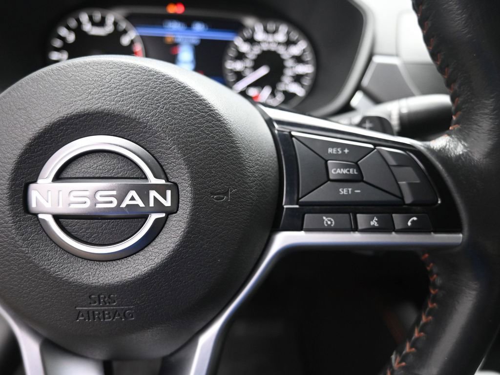 Used 2023 Nissan Altima 2.5 SR image 14