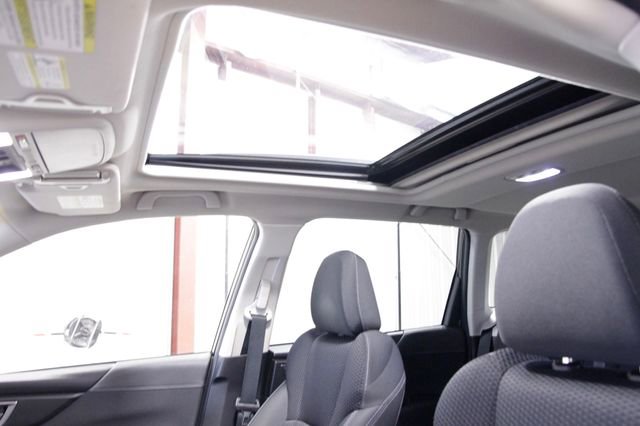 Used 2023 Subaru Forester Premium AWD/4WD image 37