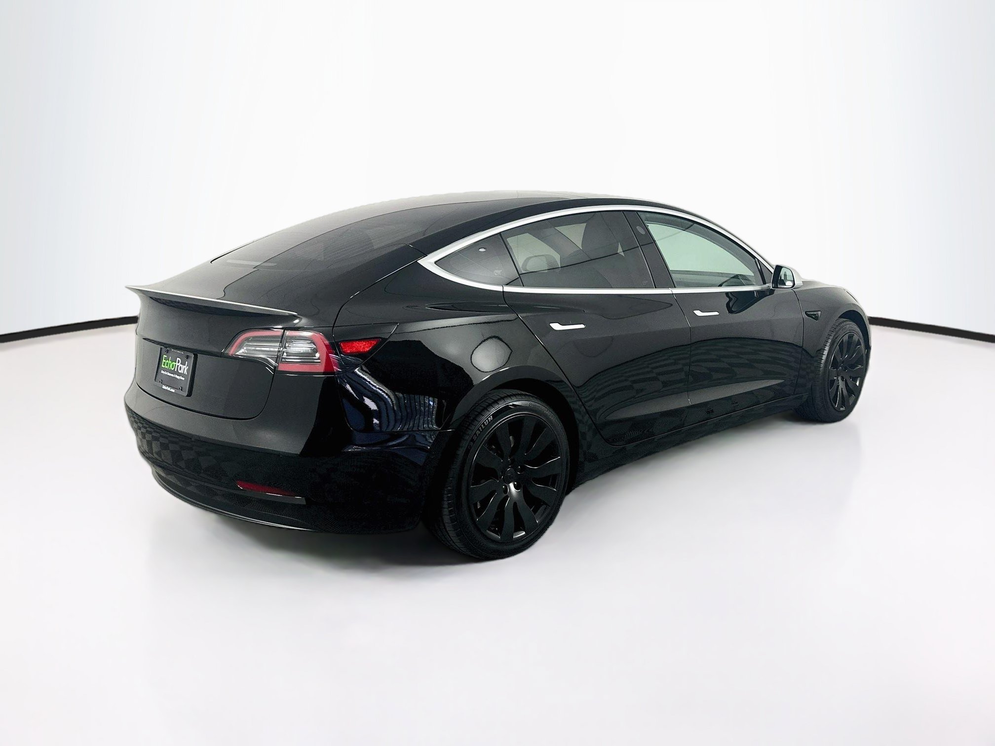 Used 2018 Tesla Model 3 Long Range AWD/4WD image 9