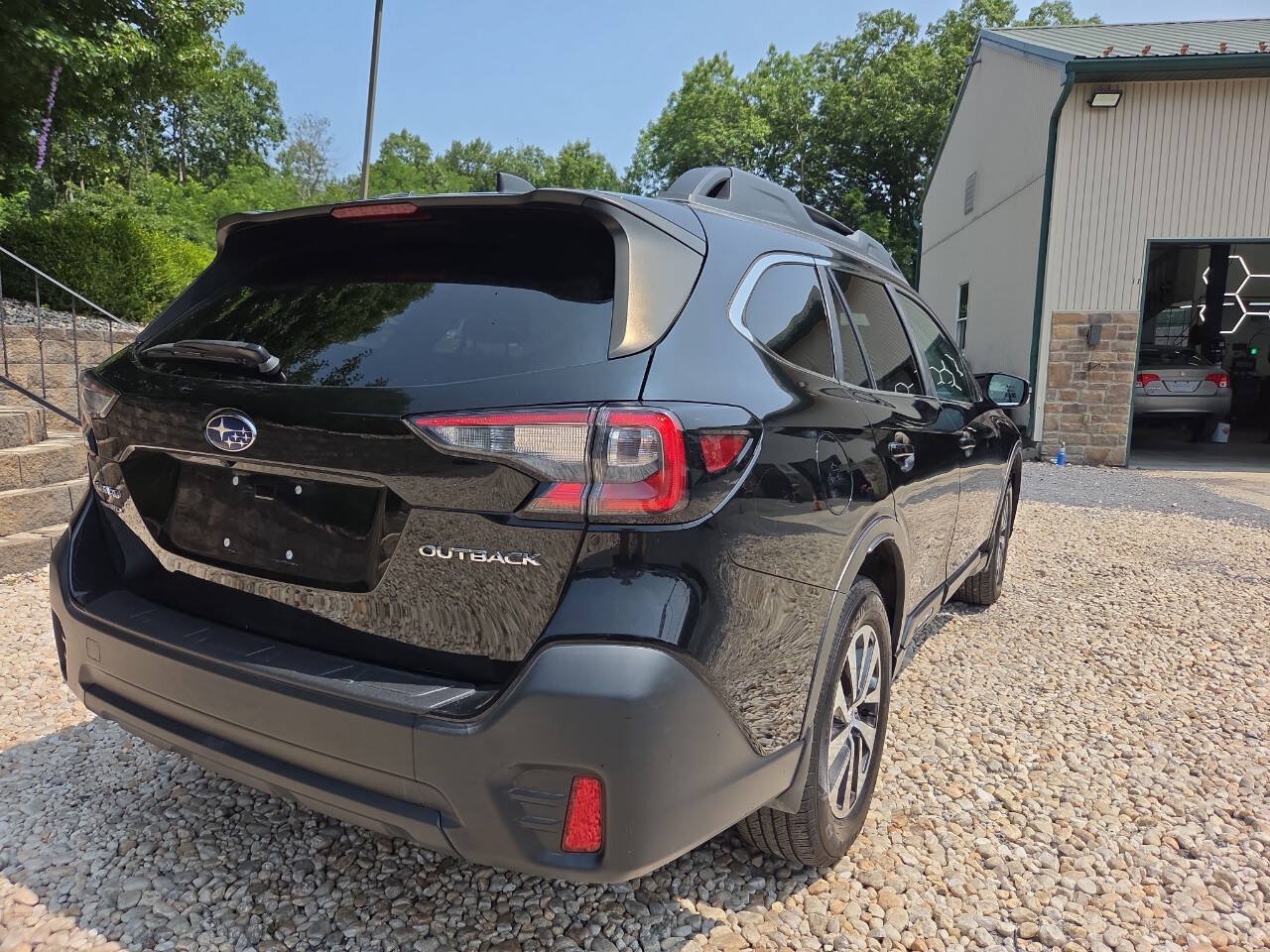 Used 2022 Subaru Outback Premium AWD/4WD image 7