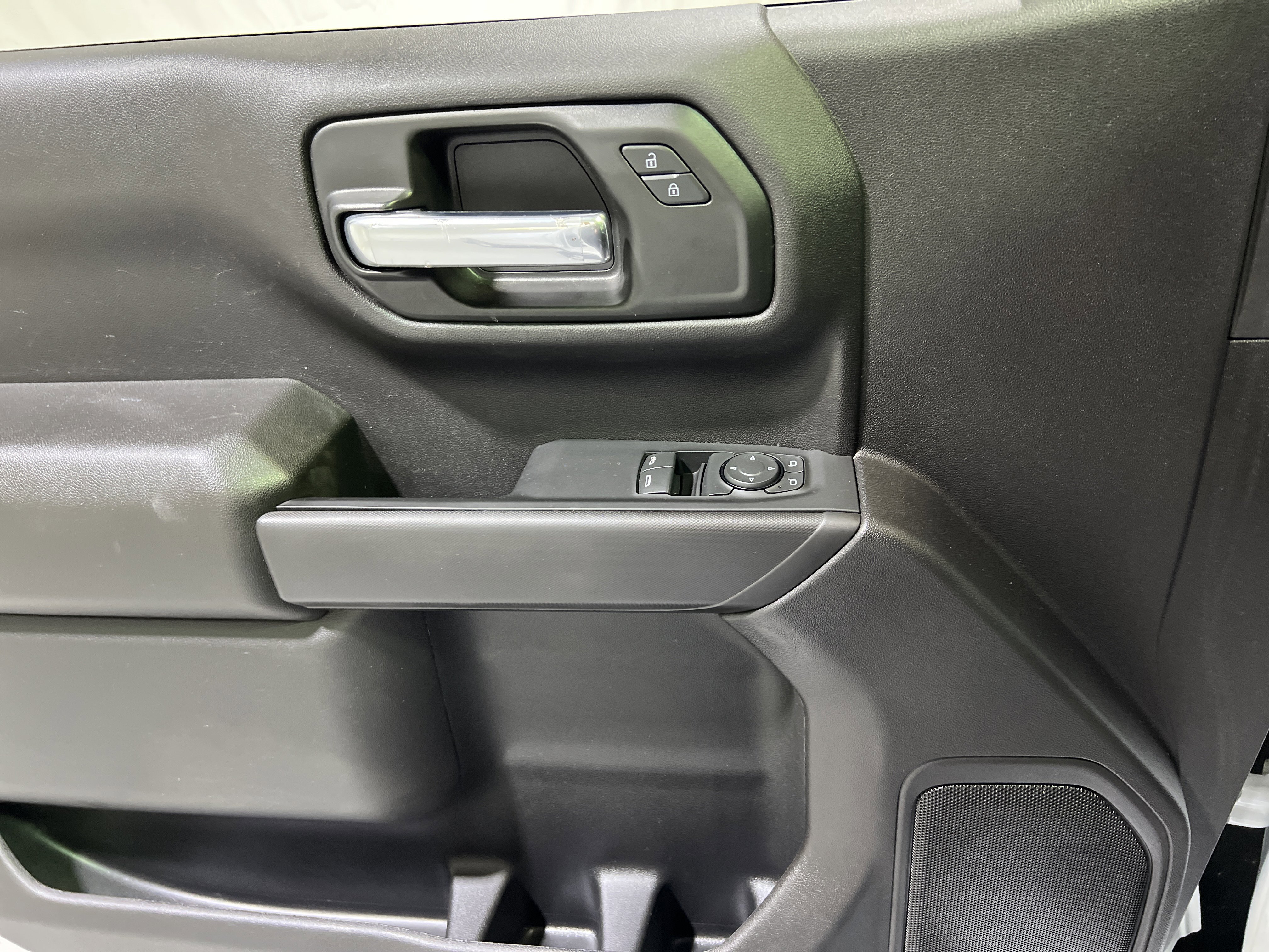 Certified 2024 Chevrolet Silverado 1500 W/T w/ Trailering Package image 22