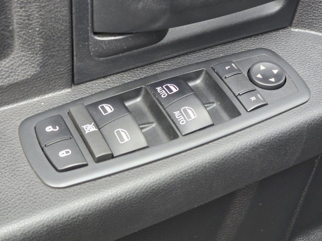 Used 2017 RAM 2500 Tradesman w/ Chrome Appearance Group image 20