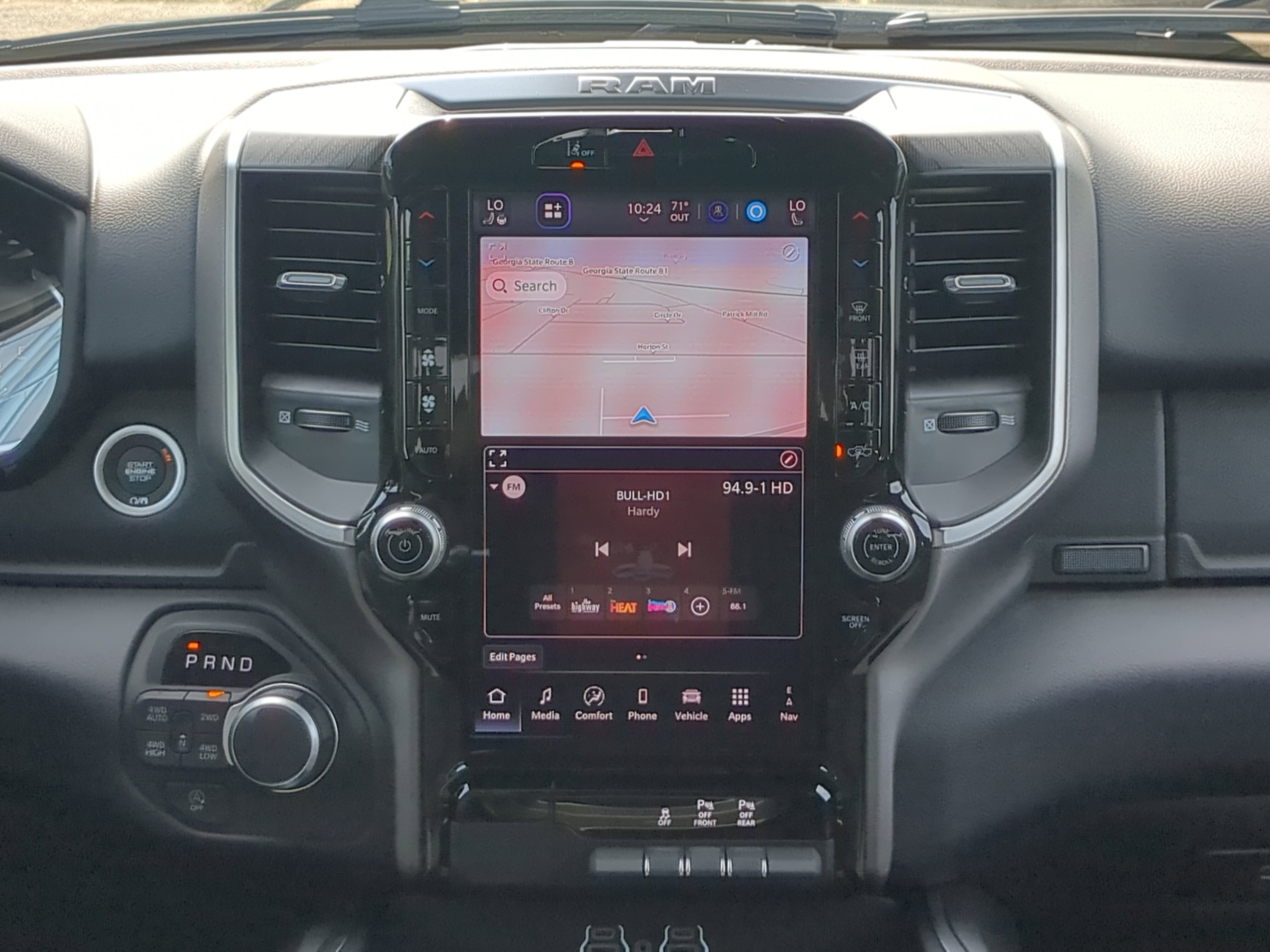 New 2026 RAM 1500 Big Horn AWD/4WD image 16
