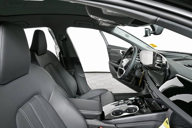 New 2026 Audi A6 Premium Plus image 24