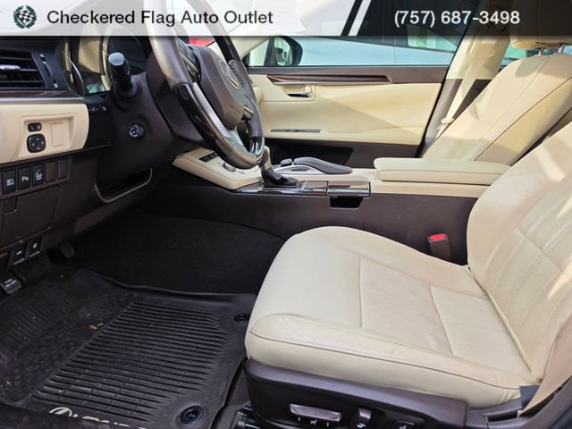 Used 2017 Lexus ES 350 w/ Luxury Package image 8