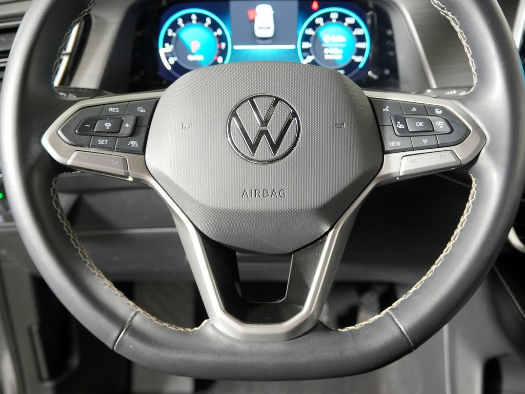 Used 2024 Volkswagen Atlas Cross Sport SE AWD/4WD image 19