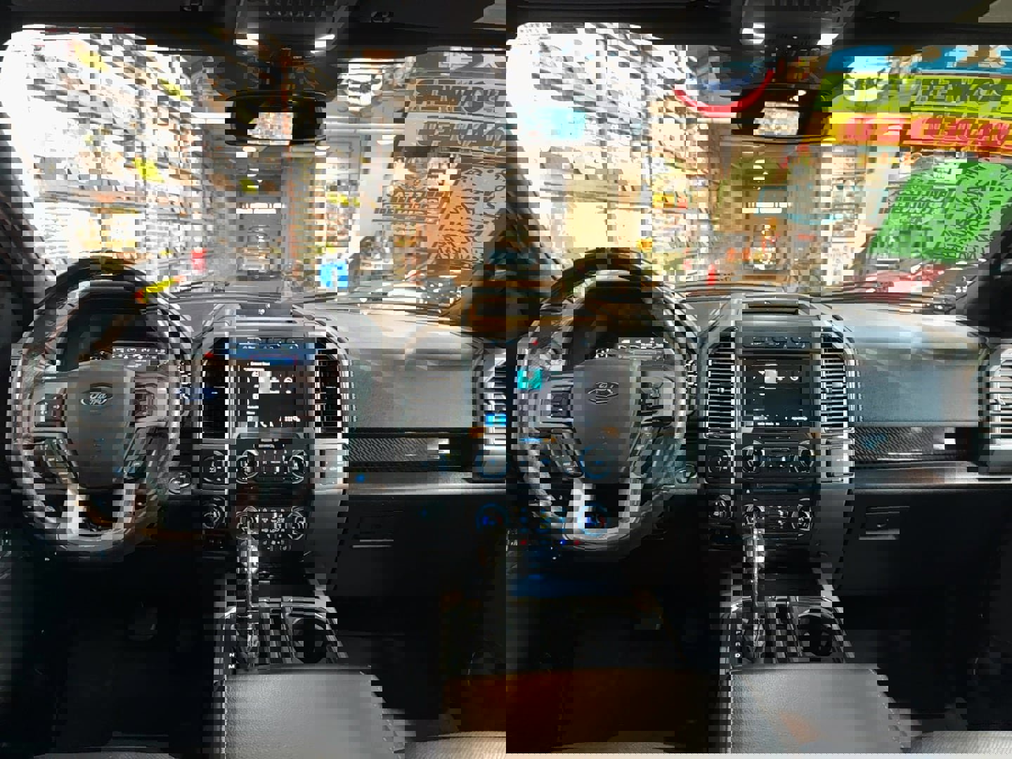 Used 2018 Ford F150 Raptor w/ Equipment Group 802A Luxury image 78