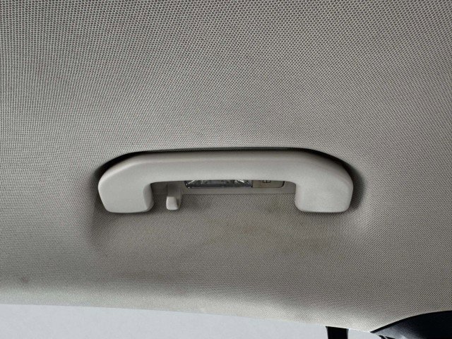 Used 2021 Mercedes-Benz GLA 250 4MATIC w/ Premium Package image 41