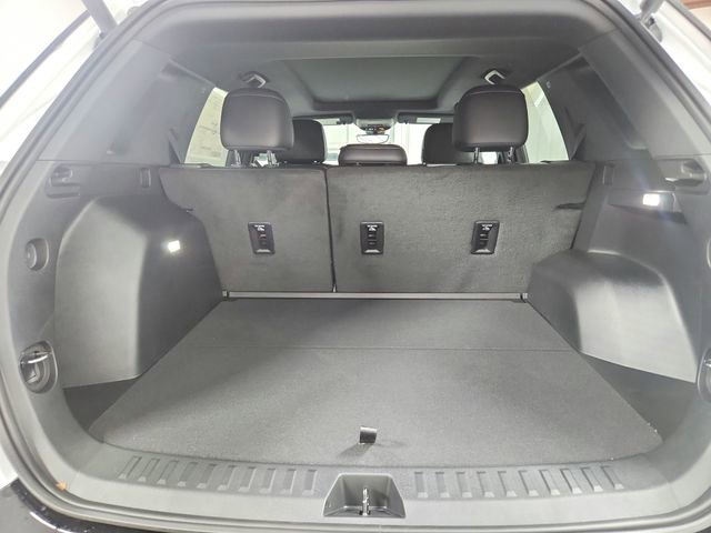 New 2026 GMC Terrain AT4 w/ Technology Package II AWD/4WD image 48