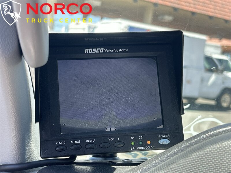 Used 2012 Ford E-250 and Econoline 250 Extended w/ PWR Group RWD image 16