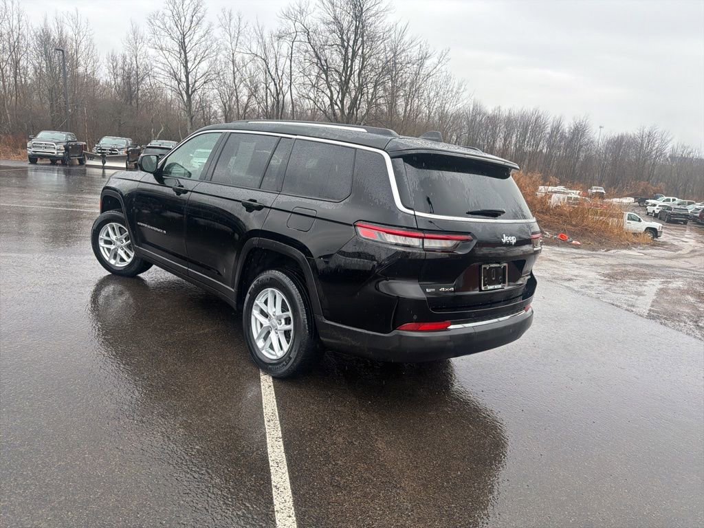 Used 2023 Jeep Grand Cherokee L Laredo image 5