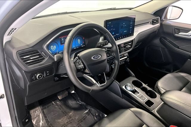 Used 2025 Ford Escape Platinum AWD/4WD image 22