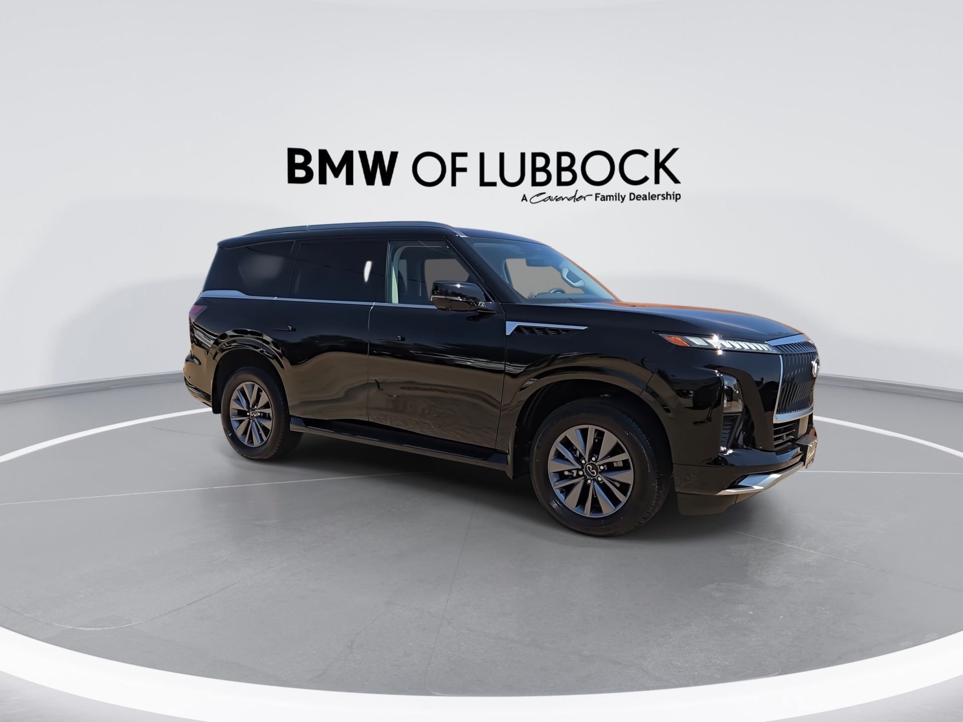 Used 2026 INFINITI QX80 Pure w/ Cargo Package RWD image 2