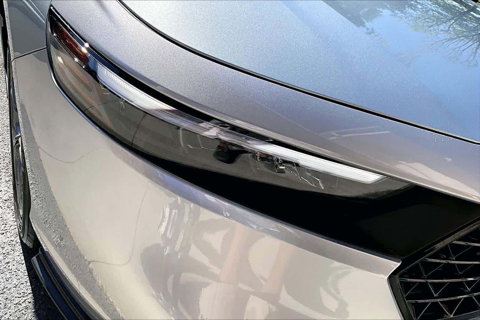 Certified 2024 Honda Accord EX image 28