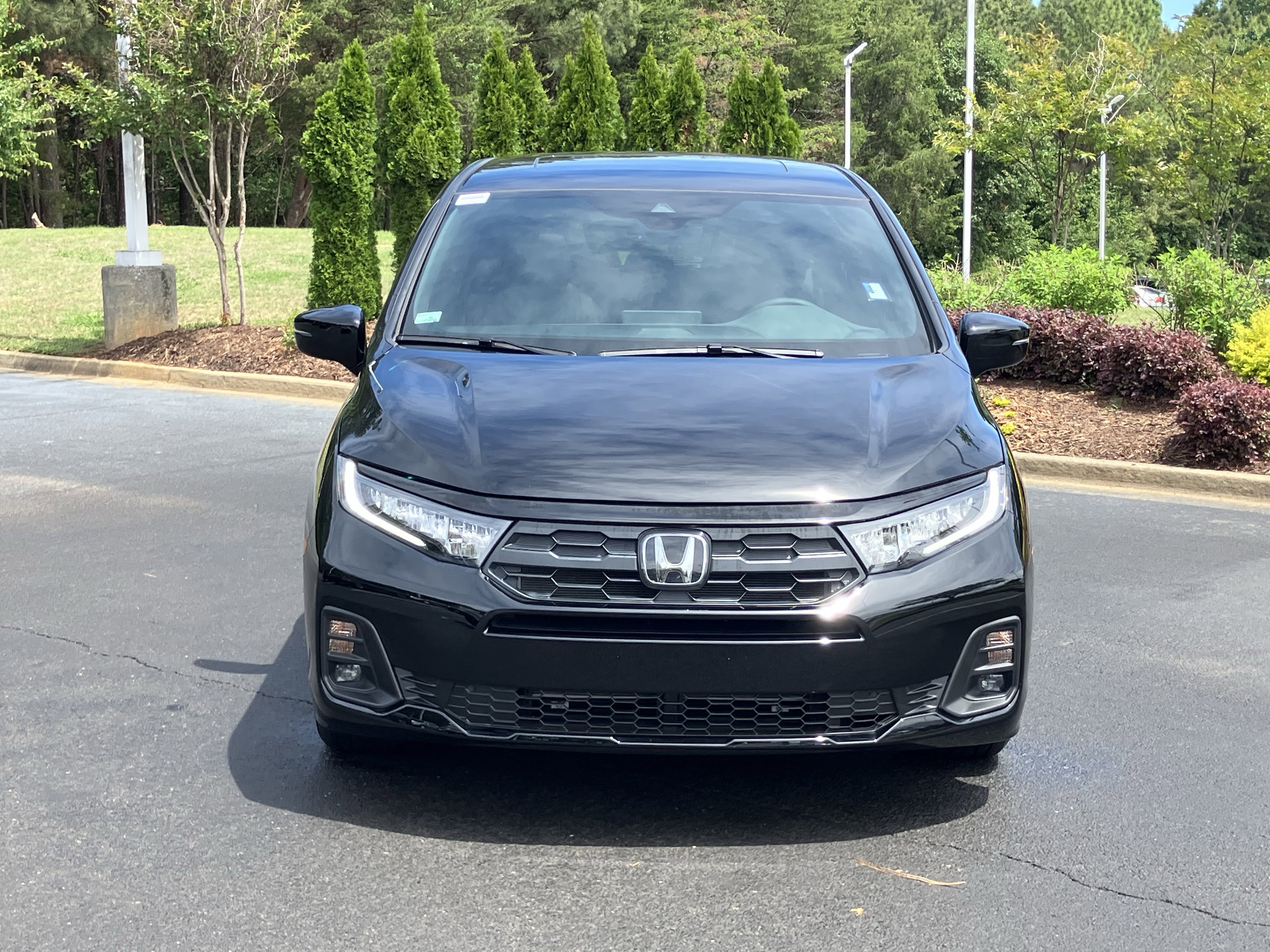 Used 2026 Honda Odyssey Sport-L image 3