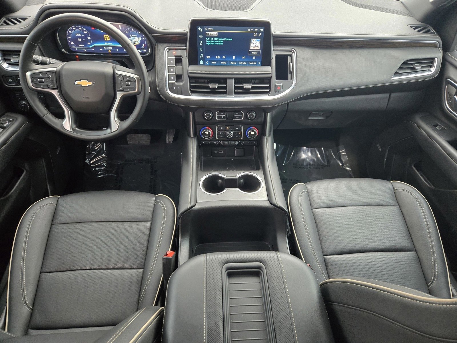 Used 2024 Chevrolet Suburban Premier image 13