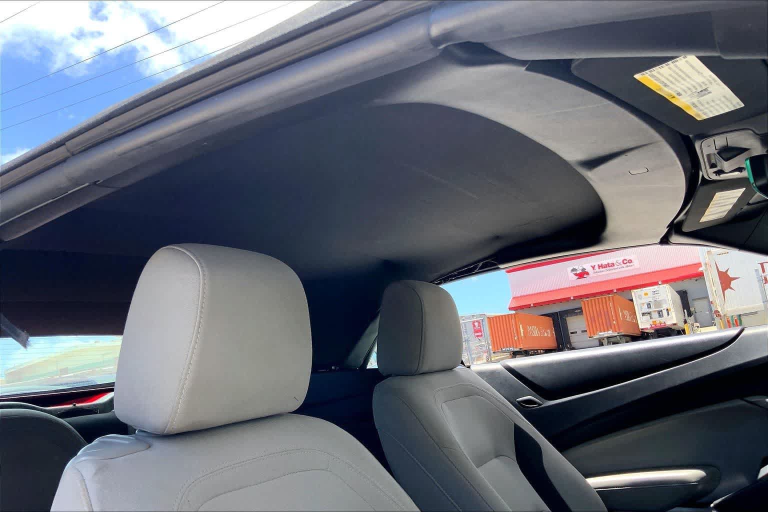 Used 2018 Chevrolet Camaro SS RWD image 29