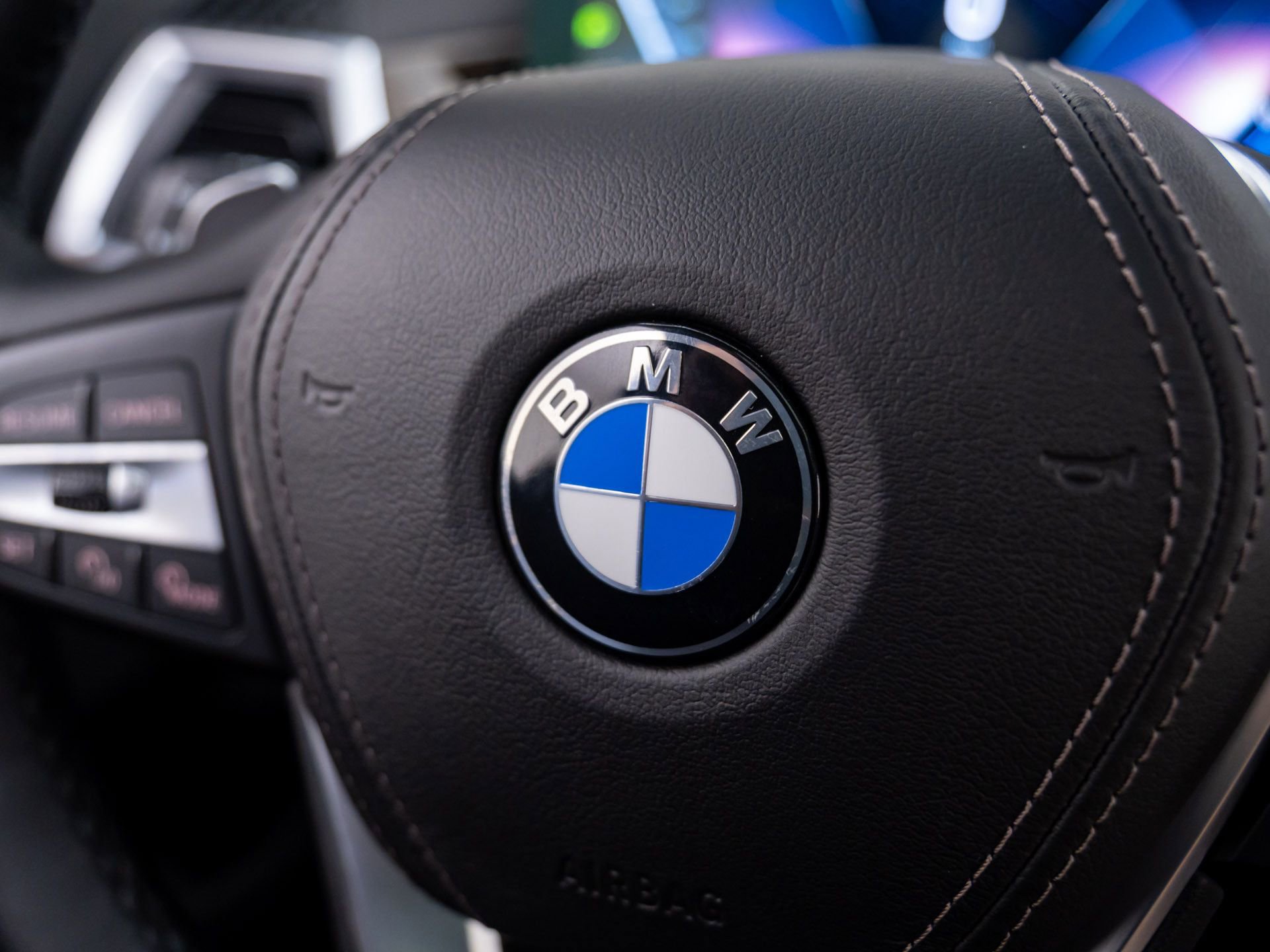 Used 2024 BMW X5 xDrive40i w/ Parking Assistance Package image 22