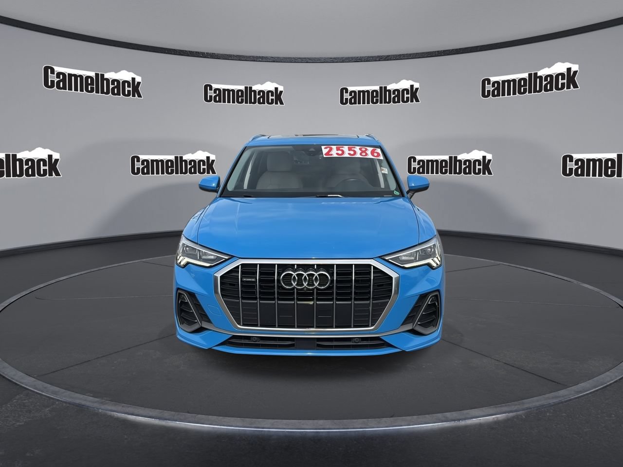 Used 2019 Audi Q3 2.0T Prestige AWD/4WD image 2