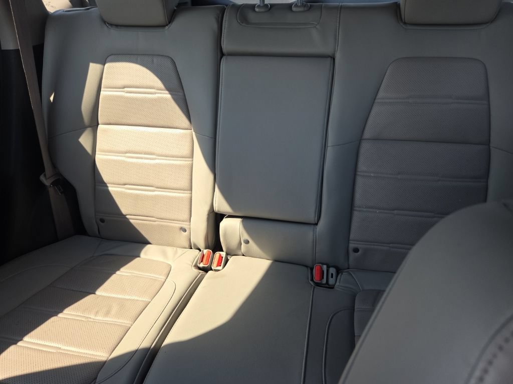 Used 2017 Honda CR-V Touring image 17